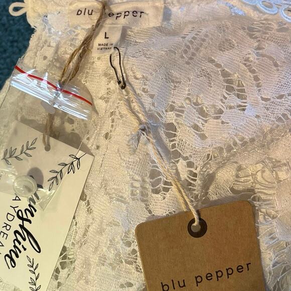 Blu Pepper Mock Neck White Lace Sheath Dress Large Coquette Bridal Boho Chic - Picture 11 of 12